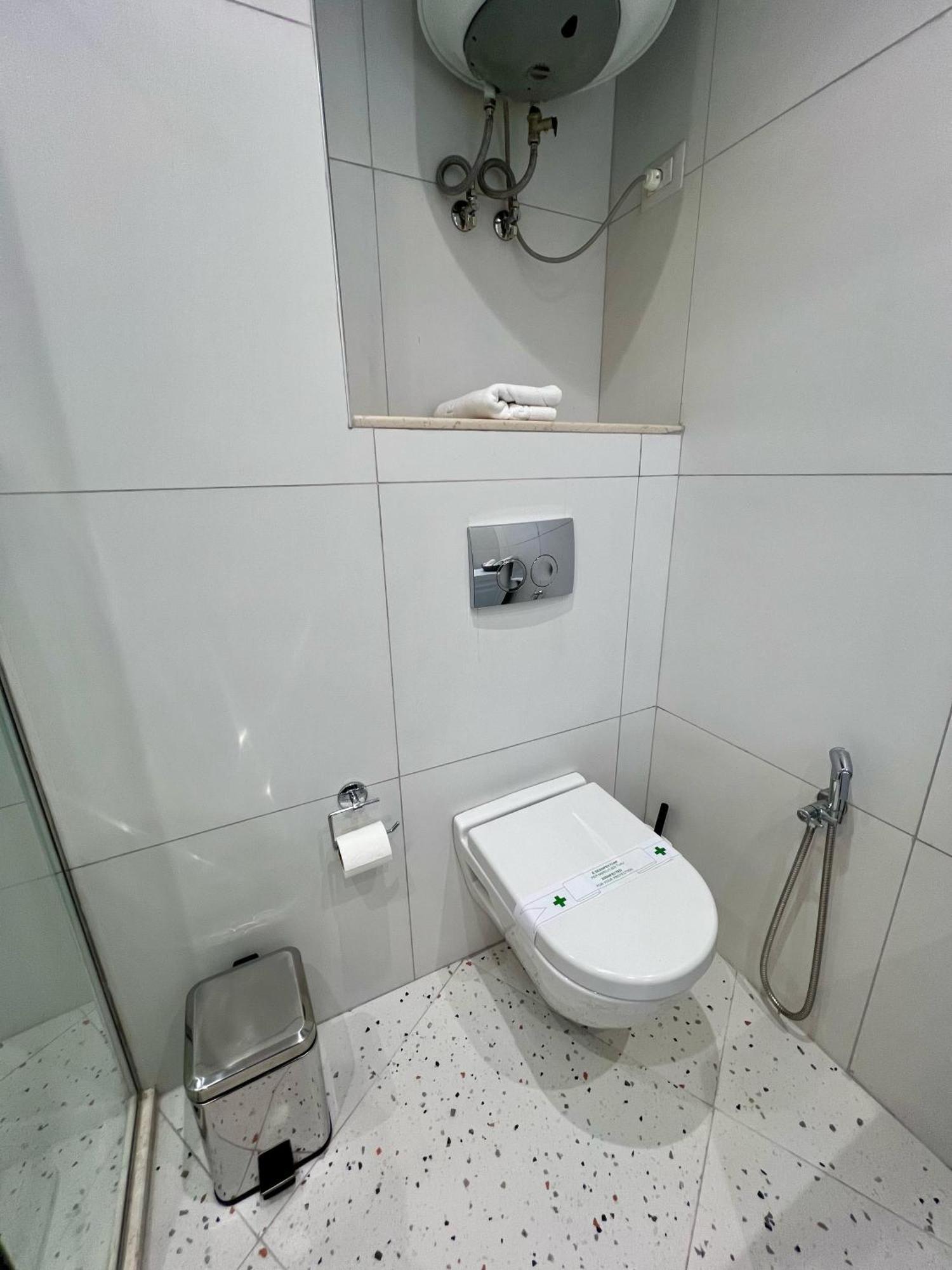 Апартаменты Metropolitan Charm: Cozy 1Br In 7Min To Skanderbeg Тирана Экстерьер фото